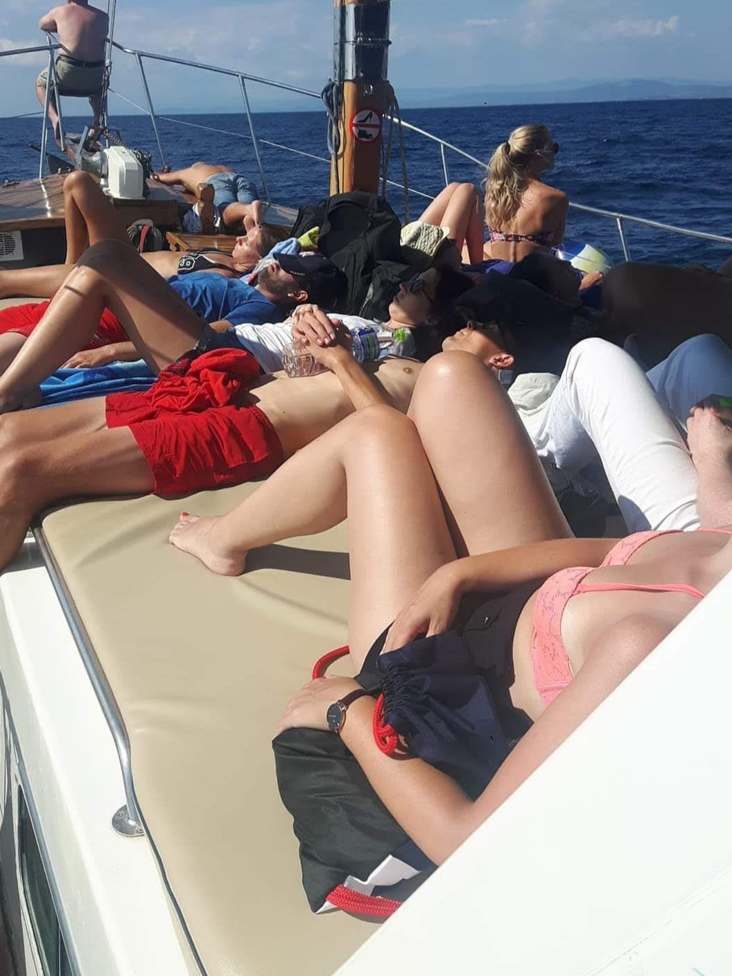 Sailing Boat 1 - Thumb 3