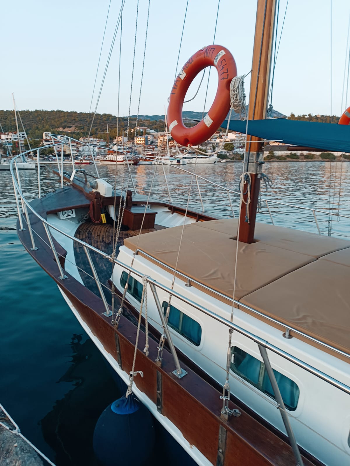 Sailing Boat 1 - Thumb 4