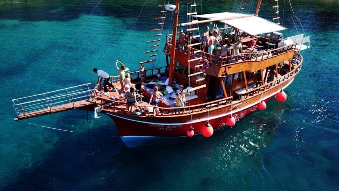 Sailing Boat 3 - Main View