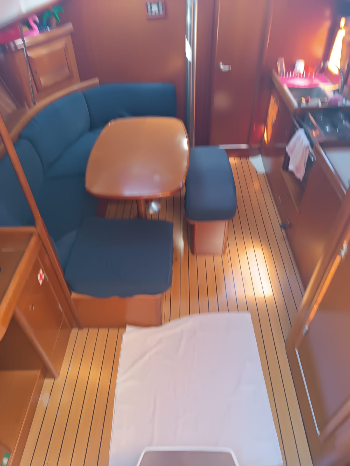 Sailing Boat 1 - Thumb 4
