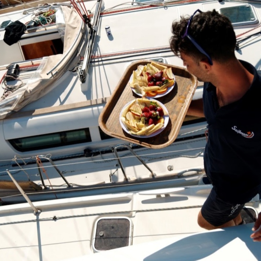 Catamaran - Thumb 11