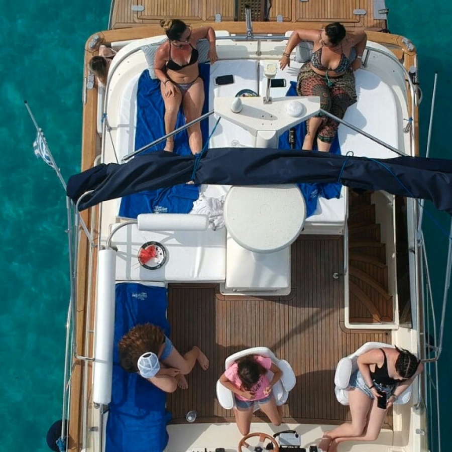 Sailing Boat 1 - Thumb 3